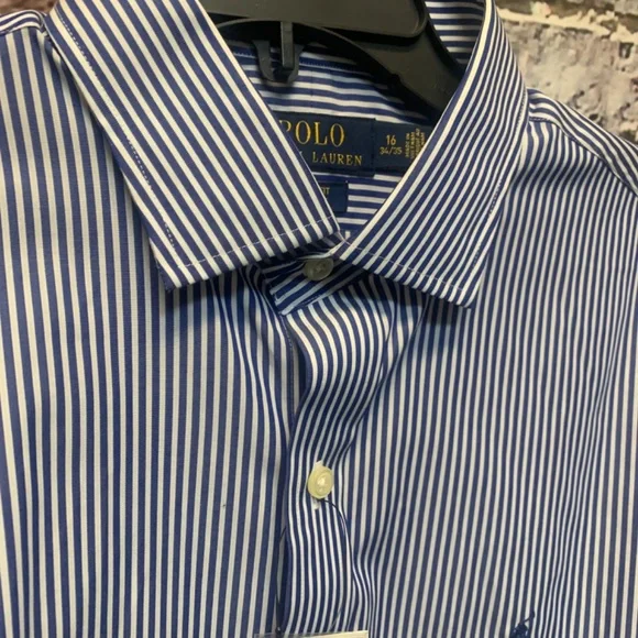 Nice button down! - Picture 3 of 3